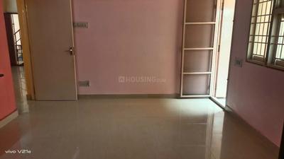 Bedroom Image of 1000 Sq.ft 2 BHK Builder Floor for rent in Velachery Chennai for Rs. 25000