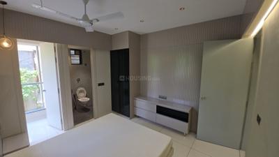 Bedroom Image of 1890 Sq.ft 3 BHK Apartment / Flat for sale in Naranpura Ahmedabad for Rs. 13200000
