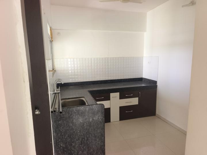 Majestique Nest Main Image 1