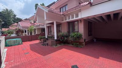 Image of 2300 Sq.ft 3 BHK Villa for sale in Eroor, Kochi for Rs. 16000000