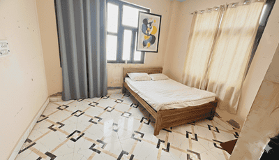 Image of 400 Sq.ft 1 RK Builder Floor for rent in Sector 62A, Noida for Rs. 9500