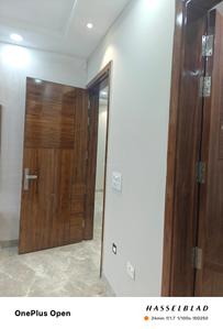 Bedroom Image of 720 Sq.ft 2 BHK Builder Floor for sale in Mukherjee Nagar New Delhi for Rs. 13000000