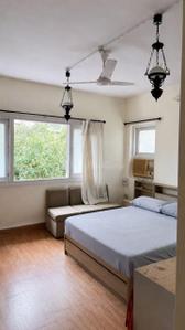 Bedroom Image of 800 Sq.ft 2 BHK Apartment / Flat for rent in Ram Bhuvan, Khar West Mumbai for Rs. 140000