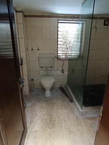 Bathroom Image of 1250 Sq.ft 2 BHK Apartment / Flat for sale in Juhu Mumbai for Rs. 35000000