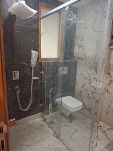 Image of 1800 Sq.ft 3 BHK Builder Floor for sale in Tagore Garden Extension, New Delhi for Rs. 43000000