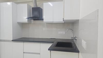 Kitchen Image of 655 Sq.ft 1 BHK Apartment / Flat for rent in Hiranandani Glen Classic, Devinagar Bengaluru for Rs. 40000
