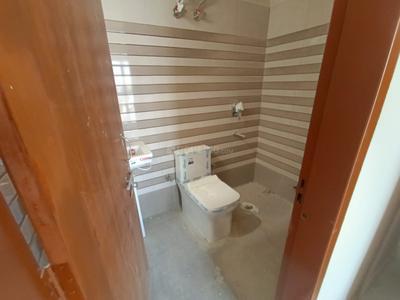 Image of 1000 Sq.ft 2 BHK Apartment / Flat for rent in Palam Vihar Extension, Gurgaon for Rs. 18000