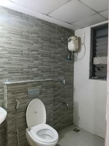 Common Bathroom Image of 729 Sq.ft 1 BHK Apartment / Flat for rent in Lodha Palava Downtown, Palava Phase 2 Thane for Rs. 12700
