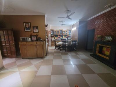 Hall Image of 2250 Sq.ft 6 BHK Independent House for sale in Sector 40 Chandigarh for Rs. 100000000