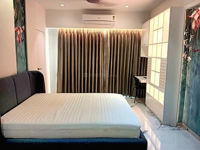 Bedroom Image of 3500 Sq.ft 5 BHK Apartment / Flat for sale in JP Road Project, Andheri West Mumbai for Rs. 170000000
