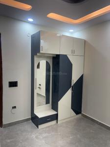 Bedroom Image of 585 Sq.ft 2 BHK Builder Floor for sale in Laxmi Nagar New Delhi for Rs. 5900000