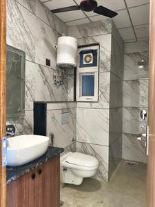 Common Bathroom Image of 1700 Sq.ft 3 BHK Builder Floor for sale in Sector 57 Gurgaon for Rs. 27500000