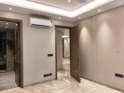 Bedroom Image of 3250 Sq.ft 4.5 BHK Builder Floor for sale in Greenwood City Floors, Sector 45 Gurgaon for Rs. 58000000