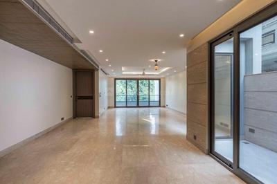 Hall Image of 2600 Sq.ft 4 BHK Builder Floor for rent in West End New Delhi for Rs. 500000