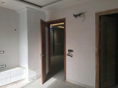 Bedroom Image of 1440 Sq.ft 3 BHK Builder Floor for sale in Mukherjee Nagar New Delhi for Rs. 23000000