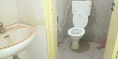 Bathroom Image of 926 Sq.ft 2 BHK Apartment / Flat for rent in Sowparnika Sai Krishna, Sompura Bengaluru for Rs. 20000