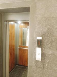 PG Astrum Icon Bathroom 2