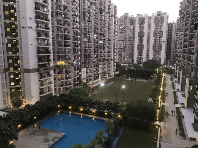 Bedroom Two Image of 1050 Sq.ft 2 BHK Apartment / Flat for rent in Gulshan Bellina, Noida Extension Greater Noida for Rs. 32000