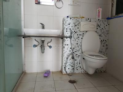 Bathroom Image of 2231 Sq.ft 3 BHK Apartment / Flat for sale in Shrachi Garden, New Town Kolkata for Rs. 22500000