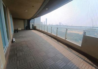 Balcony Image of 2100 Sq.ft 3 BHK Apartment / Flat for sale in Lokhandwala Minerva, Worli Mumbai for Rs. 120000000