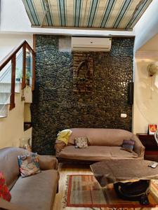 Bedroom Image of 7500 Sq.ft 8 BHK Independent House for sale in Maharani Bagh New Delhi for Rs. 850000000