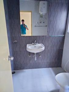 Bathroom Image of 1700 Sq.ft 3 BHK Apartment / Flat for rent in Bailey Road Patna for Rs. 30000