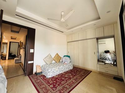 Bedroom Image of 1800 Sq.ft 3 BHK Builder Floor for sale in Malviya Nagar New Delhi for Rs. 44500000