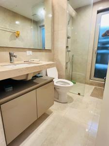 Image of 950 Sq.ft 2 BHK Apartment / Flat for sale in Hiranandani Caviana, Hiranandani Estate, Thane for Rs. 14000000
