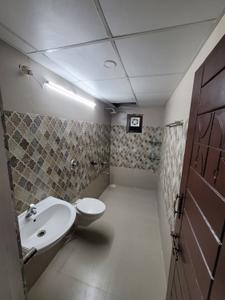 Bathroom Image of 2000 Sq.ft 3 BHK Villa for rent in Yogeswar Nagar Bhuj for Rs. 40000