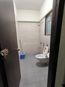 Bathroom Image of 1550 Sq.ft 3 BHK Apartment / Flat for sale in Amanora Future Towers, Hadapsar Pune for Rs. 20000000