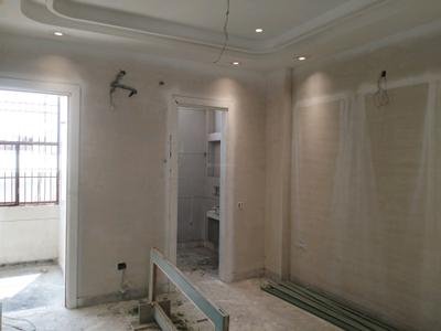 Bedroom Image of 2000 Sq.ft 5 BHK Builder Floor for sale in Mukherjee Nagar New Delhi for Rs. 32500000