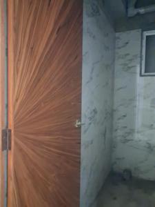 Common Bathroom Image of 1475 Sq.ft 3 BHK Apartment / Flat for sale in DM Infra, Sector 104 Noida for Rs. 6800000