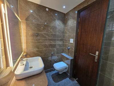 Bathroom Image of 1666 Sq.ft 3 BHK Builder Floor for sale in Janakpuri New Delhi for Rs. 40000000