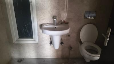 Image of 1600 Sq.ft 3 BHK Apartment / Flat for rent in Supertech The Romano, Sector 118, Noida for Rs. 26000