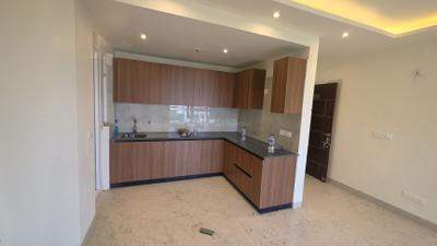 Kitchen Image of 950 Sq.ft 2 BHK Apartment / Flat for rent in Aditya City Apartment Ghaziabad, Wave City Ghaziabad for Rs. 18000