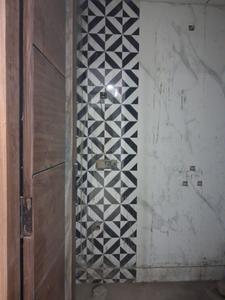 Common Bathroom Image of 1450 Sq.ft 3 BHK Apartment / Flat for sale in Shree Maruti Dham, Sector 49 Noida for Rs. 8600000