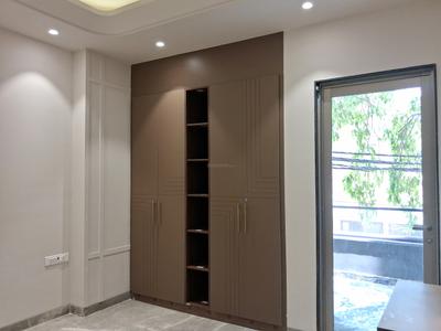 Bedroom Image of 1800 Sq.ft 3 BHK Builder Floor for sale in Paschim Vihar New Delhi for Rs. 35000000