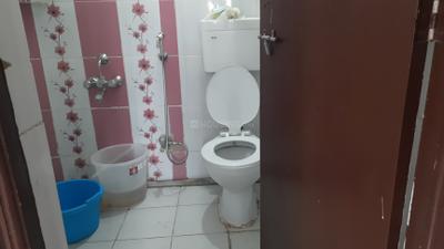 Ramesh Hermes Drome Bathroom One 4