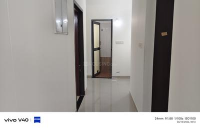 Bedroom Image of 856 Sq.ft 2 BHK Apartment / Flat for rent in Sholinganallur Chennai for Rs. 25000
