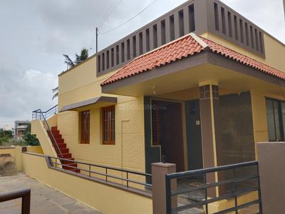 Image of 700 Sq.ft 2 BHK Independent House for rent in Hudco Colony, Gadag for Rs. 10000