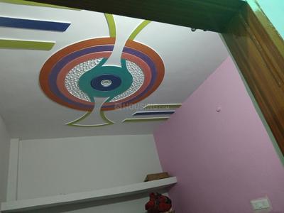 Bedroom Image of 1000 Sq.ft 2 BHK Builder Floor for rent in Phool Bagh Colony Lucknow for Rs. 12000