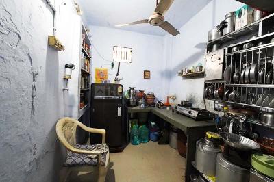 Kitchen Image of 1890 Sq.ft 6 BHK Independent House for sale in Khokhra Ahmedabad for Rs. 5500000