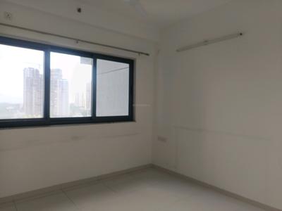 Bedroom Image of 1000 Sq.ft 2 BHK Apartment / Flat for sale in Amanora Gold Towers 44 45 And 46, Hadapsar Pune for Rs. 12000000
