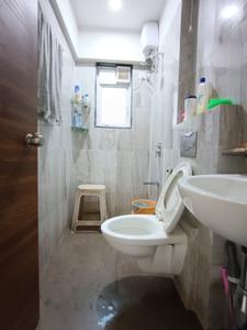 Bathroom Image of 680 Sq.ft 2 BHK Apartment / Flat for sale in Namo Atmaram CHSL, Borivali West Mumbai for Rs. 17000000