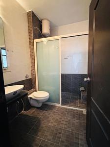 Bathroom Image of 1500 Sq.ft 3.5 BHK Independent House for rent in Baner Pune for Rs. 90000