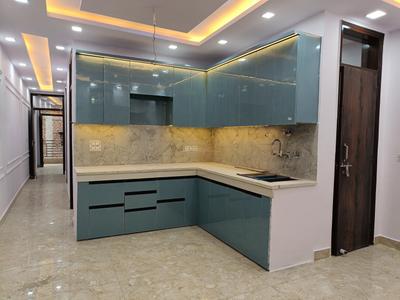 Kitchen Image of 900 Sq.ft 3 BHK Builder Floor for sale in Govindpuri Extension New Delhi for Rs. 9000000
