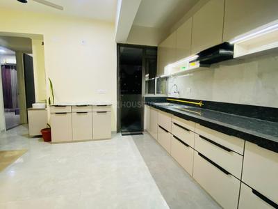 Kitchen Image of 1750 Sq.ft 3 BHK Apartment / Flat for rent in Sankalp Gwala, Shilaj Ahmedabad for Rs. 45000