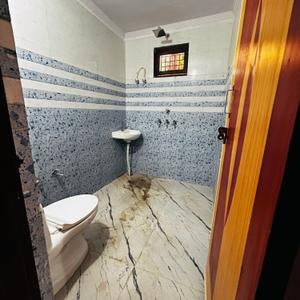 Bathroom Image of 1200 Sq.ft 3 BHK Builder Floor for sale in Govindpuram Ghaziabad for Rs. 2800000