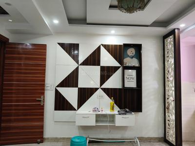 Bedroom Image of 650 Sq.ft 2 BHK Builder Floor for rent in Nawada New Delhi for Rs. 16000