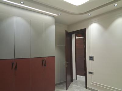 Bedroom Image of 2250 Sq.ft 4 BHK Builder Floor for sale in Paschim Vihar New Delhi for Rs. 48000000